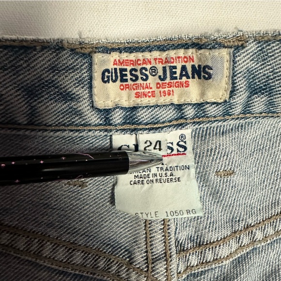 Vintage Guess Jeans - Picture 7 of 11